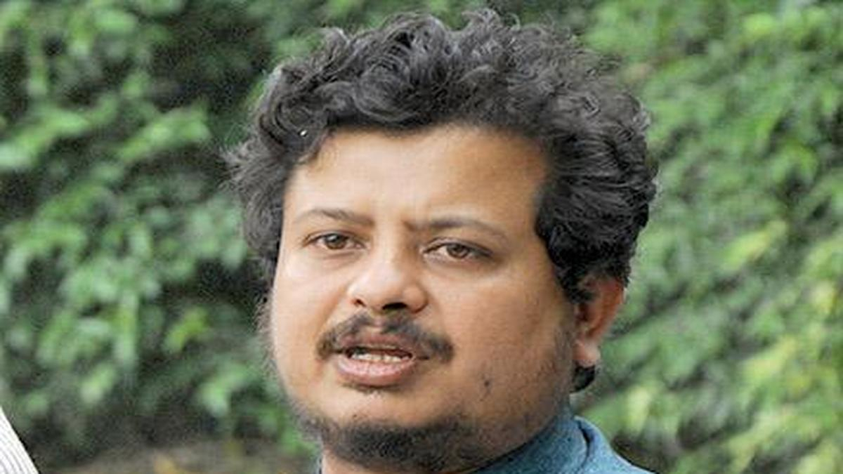 ঋতব্রতকে কটাক্ষ শতরূপের