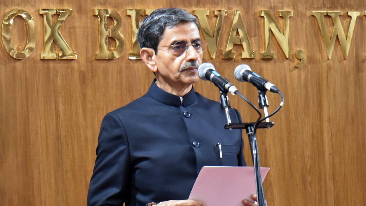 বিজেপি সরকারের প্রথম বাজেট অধিবেশন সূচনা করলেন রাজ্যপাল