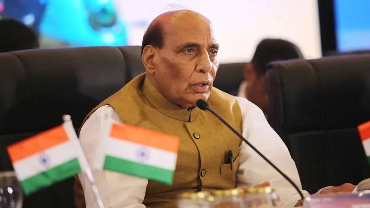 বিশ্ব অর্থনীতির অনিশ্চয়তার মধ্যেও ভারতের উন্নয়ন অব্যাহত, দাবি রাজনাথের