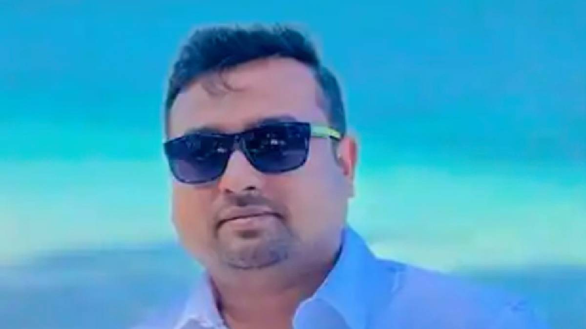 জমি কেলেঙ্কারিতে যুক্ত সুমিত!