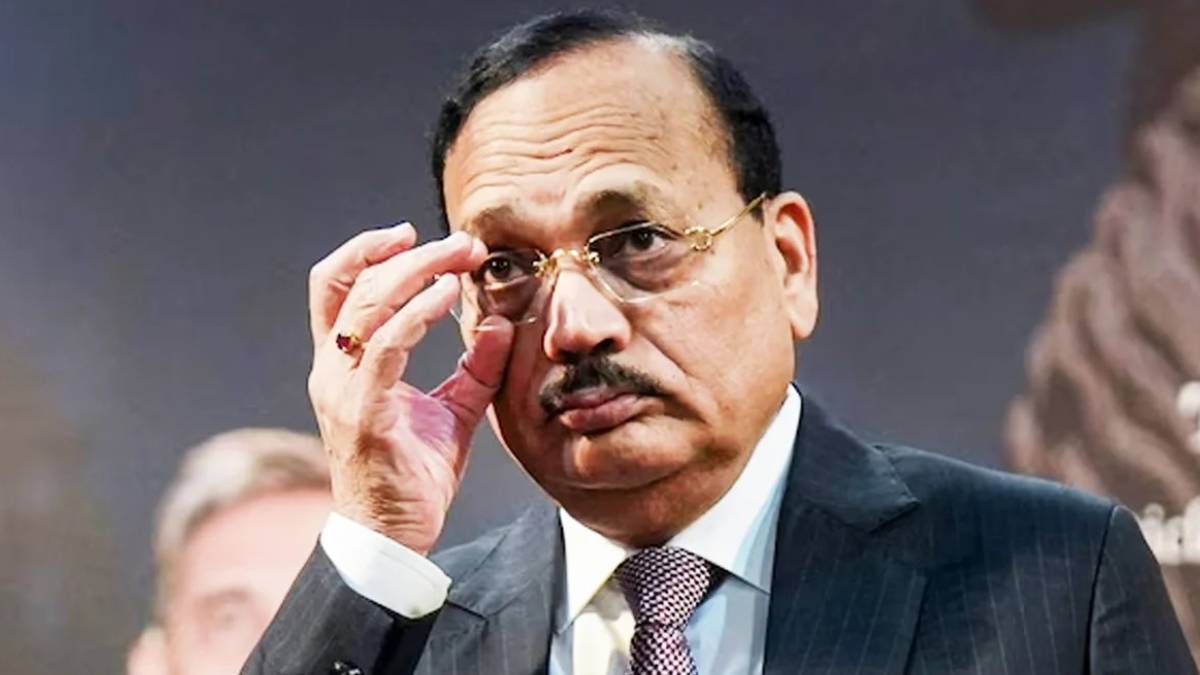 লন্ডনে প্রধান বিচারপতিকে ঘিরে বিতর্ক, কড়া বার্তা ভারতের 