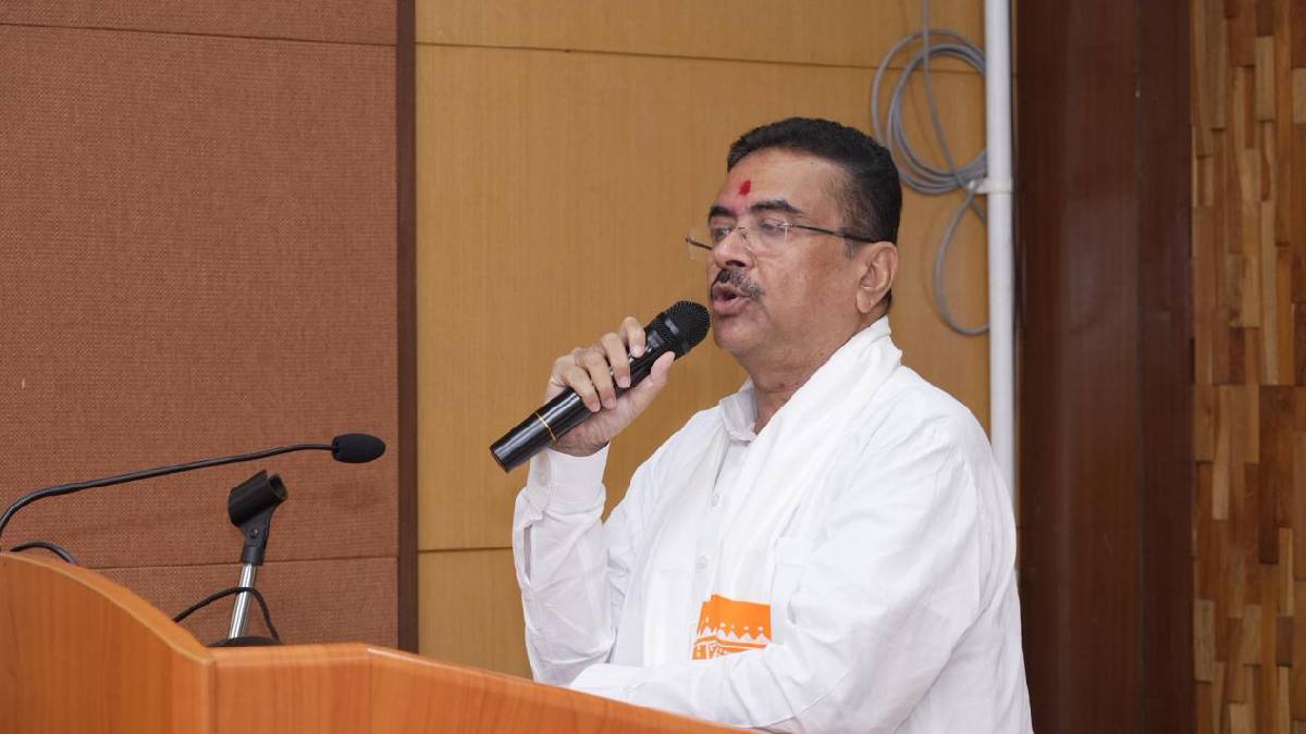 মন্ত্রীদের ‘পাঠশালা’য় শুভেন্দুর মন্ত্র,ফাইল বুঝুন কিন্তু আটকে রাখবেন না