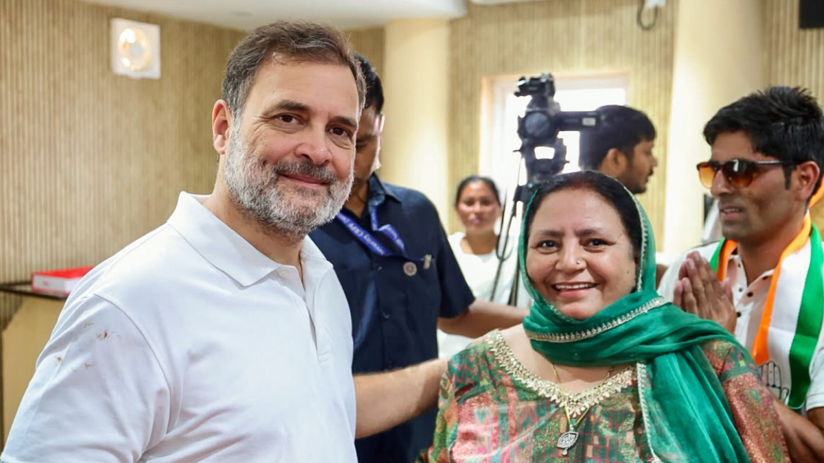 নিট প্রশ্নফাঁস কাণ্ডে  রাহুল গান্ধীকে তোপ কেন্দ্রীয় শিক্ষামন্ত্রীর