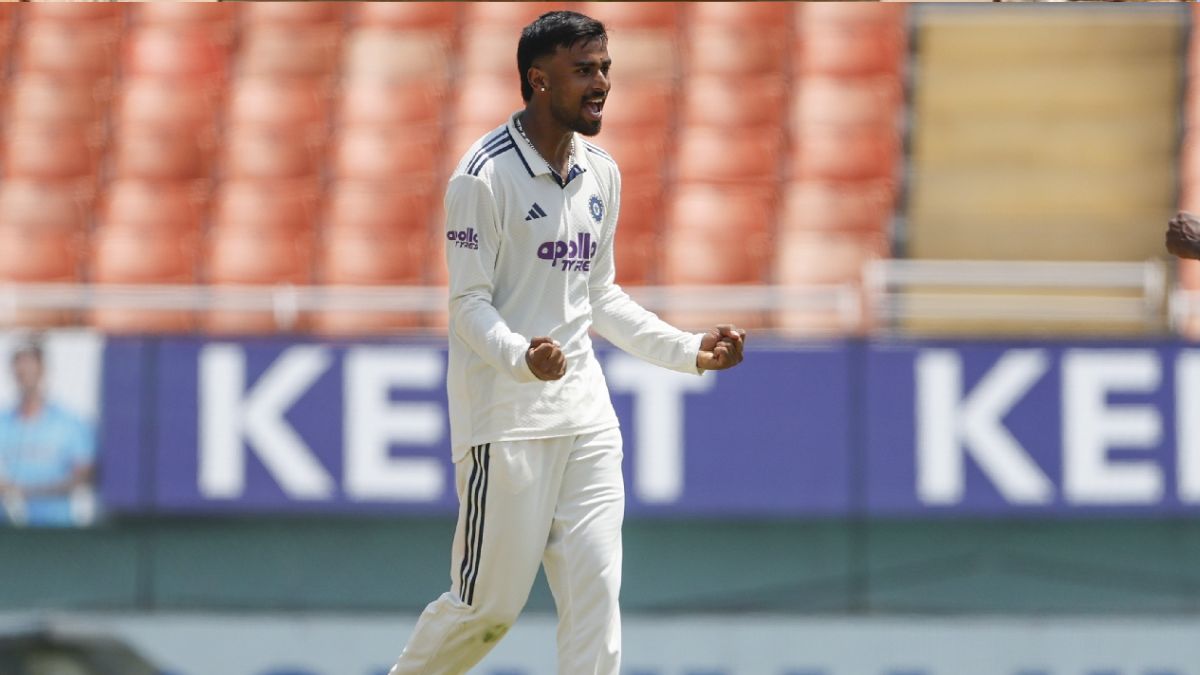 টেস্ট অভিষেকের পরই ইংল্যান্ডে সুযোগ, কাউন্টির ক্লাব থেকে ডাক পেলেন মানব সুথার