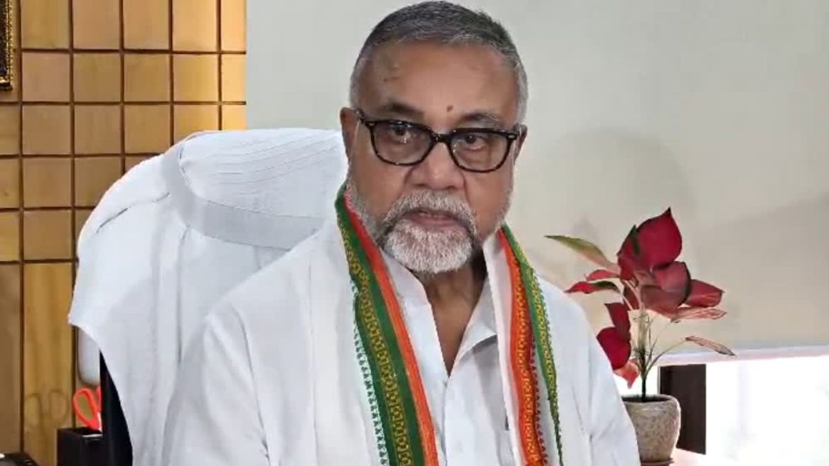 বাংলায় টাটাদের ফেরাতেই হবে, জানালেন শিল্পমন্ত্রী