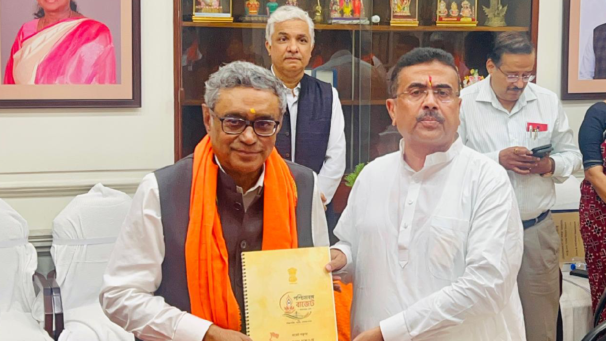 বদলের বাজেটের ঘোষণা উচ্চাকাঙ্ক্ষী, বাস্তবায়িত হলেই স্বর্ণশিখর প্রাঙ্গণে বাংলা