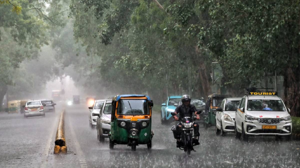 অবশেষে বর্ষা এল, কেরলে প্রবেশ মৌসুমি বায়ুর