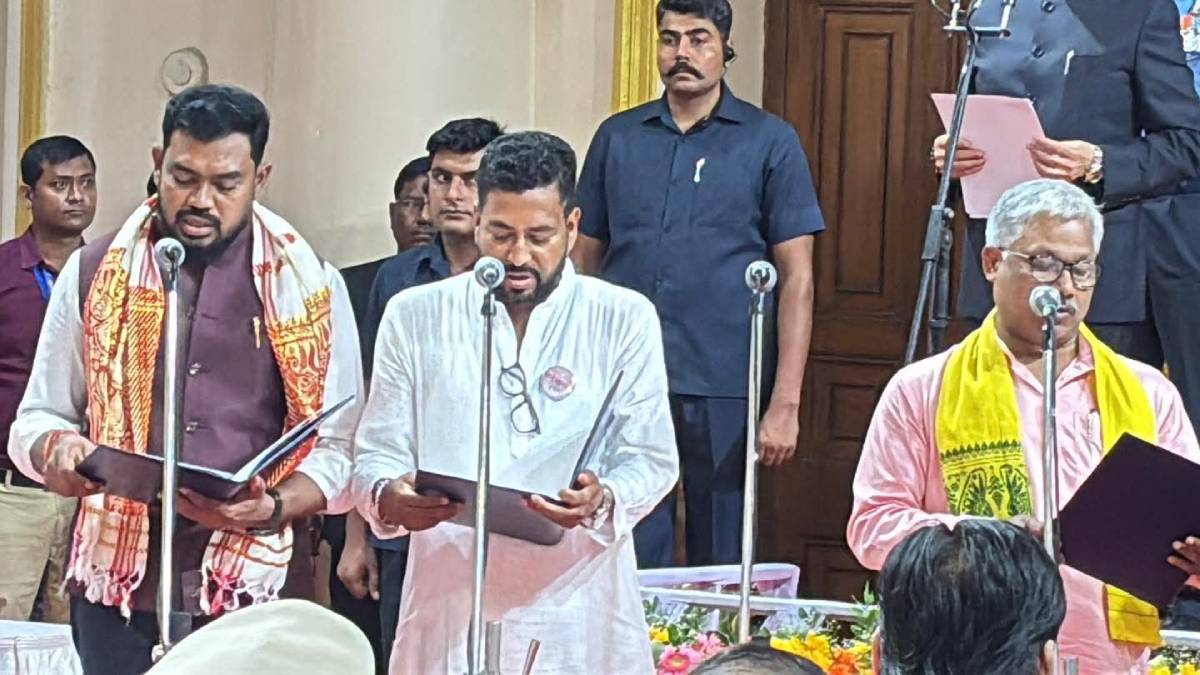 মন্ত্রীসভায় উত্তরবঙ্গের শক্তিশালী প্রতিনিধিত্ব, উত্তরবঙ্গ থেকে মন্ত্রী হলেন ১০ জন