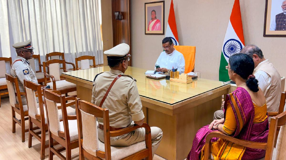 কলকাতা পুলিশের ভাবমূর্তি ফেরাতে সক্রিয় মুখ্যমন্ত্রী