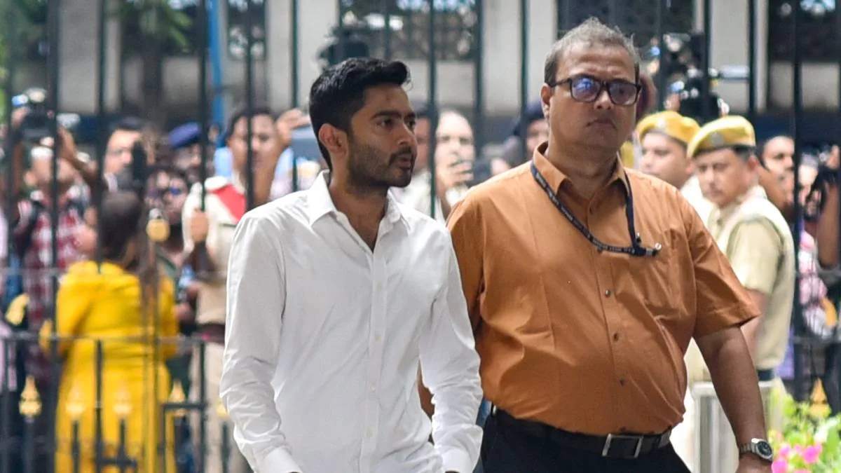 তদন্তের সহযোগিতা করছেন না অভিষেক,হাইকোর্টে রাজ্য,কণ্ঠস্বরের নমুনা মামলায় শুনানি কবে?
