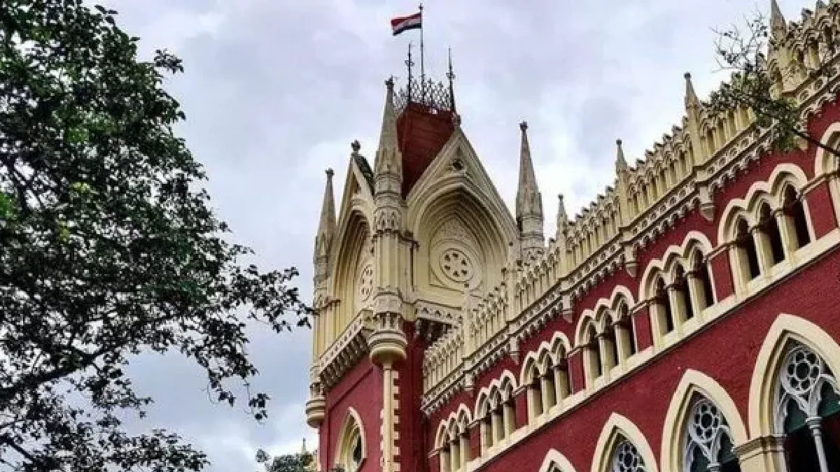 বৃদ্ধা মা-কে বাড়ি ও দোকান থেকে উচ্ছেদ, ছেলে বৌমার বিরুদ্ধে কড়া নির্দেশ হাইকোর্টের