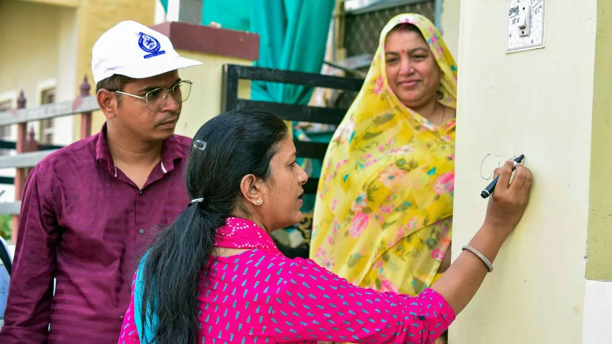 আগস্টেই শুরু সেন্সাস ২০২৭-এর প্রথম পর্ব, ৩৪টি প্রশ্নের উত্তর দিতে হবে নাগরিকদের