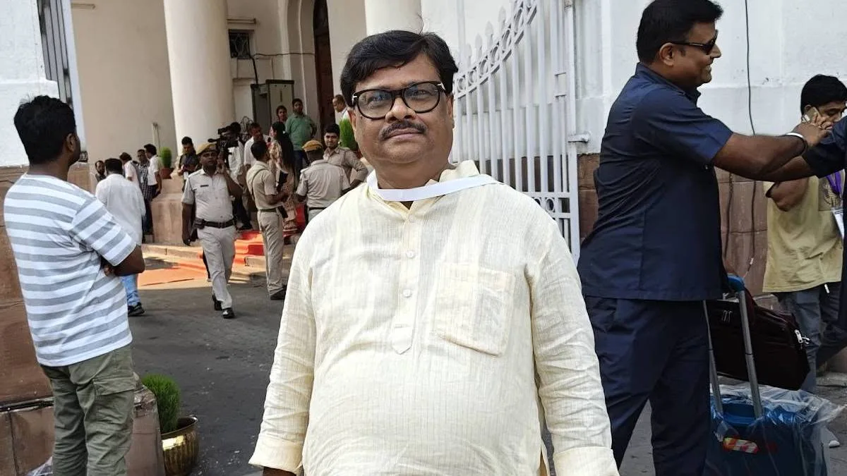 বিষ্ণুপুরের তৃণমূল বিধায়ক দিলীপ মণ্ডলের বিরূদ্ধে কতগুলো এফ আই আর হয়েছে, জানতে চাইল আদালত