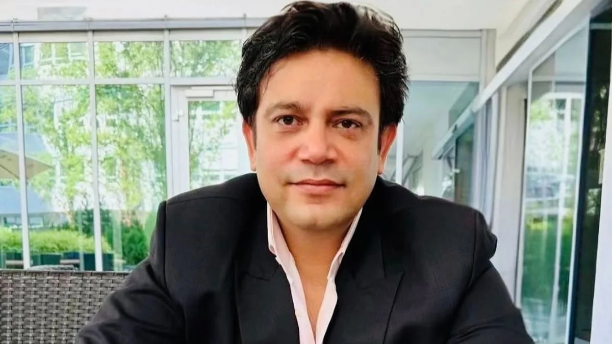 সবুজ সিমেন্ট থেকে ডিপ টেক: হিমাংশু বর্মার নবরত্ন গ্রুপ স্বপ্ন দেখাচ্ছে দেশকে, স্বপ্ন দেখছে বাংলাও