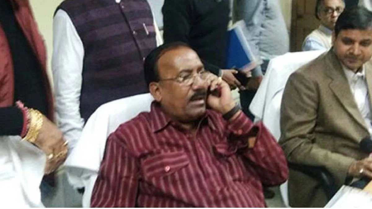 ‘রাজনীতি যখন ব্যবসায় পরিণত হয় তখন সেই দলের এই হাল হয়’, অভিষেককে দুষে তৃণমূল ছাড়লেন তপন