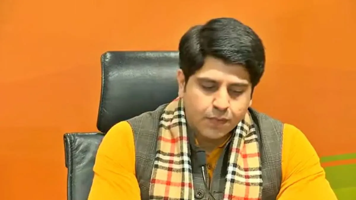 বিজেপি ত্যাগ করলেন সর্বভারতীয় মুখপাত্র, প্রধানমন্ত্রীর আজীবনের অনুগামী পোস্ট সমাজমাধ্যমে