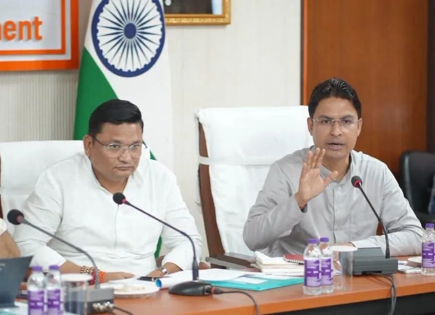 পাহাড়ে দুর্নীতি রুখতে কড়া পদক্ষেপ, উত্তরকন্যায় বৈঠকের পর ২০০ কোটির ডিপিআর বাতিল