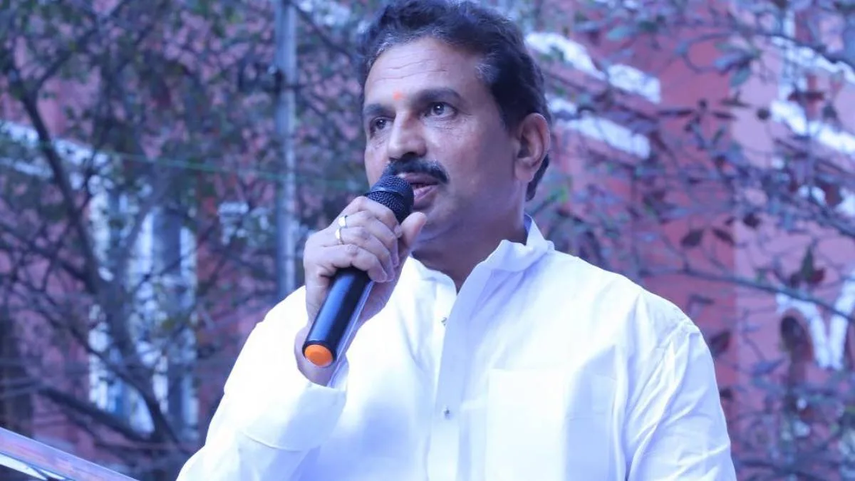 ‘২১ জুলাই পালন করার অধিকার তৃণমূলের নেই’, বিস্ফোরক সন্তোষ পাঠক
