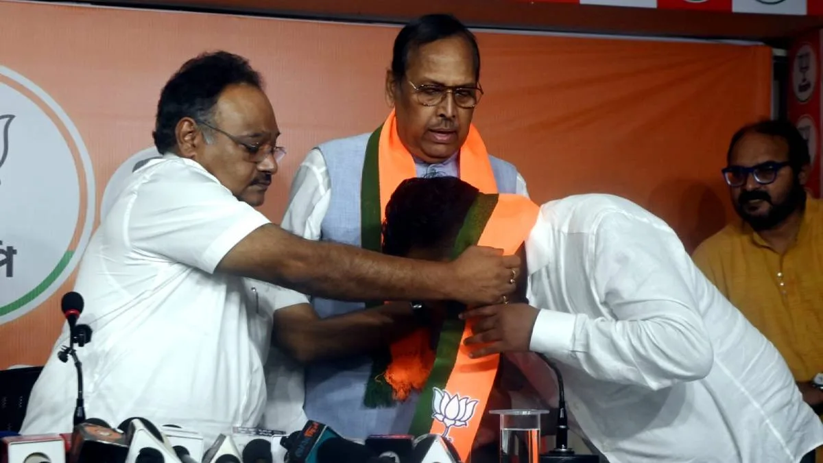 তৃণমূলের তিন প্রাক্তন রাজ্যসভা সাংসদ বিজেপিতে, ‘বাংলার মানুষ পরিবর্তন চান’ বার্তা শমীকের