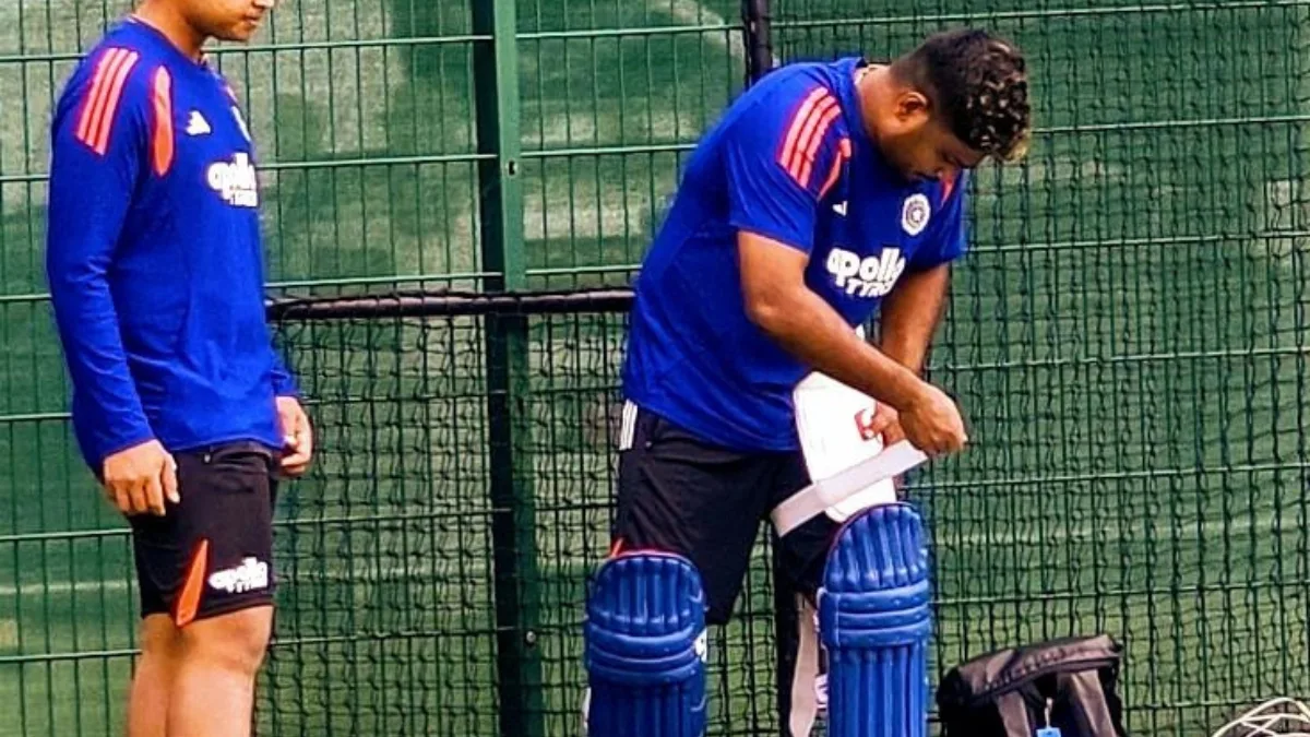 সঞ্জু স্যামসনের সমস্যা নিয়ে সরব প্রাক্তন তারকা, শনিবার দ্বিতীয় টি-২০-তে বৈভবকে দলে নেওয়ার দাবি আরো জোরালো