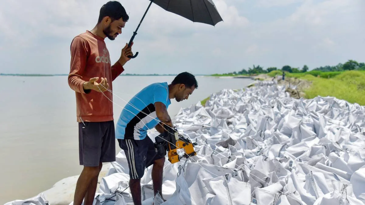 আসামে বন্যায় মৃত ১০০, জলবন্দি ১.৩৭ লক্ষ, এখনও প্লাবিত ৪৫৬ গ্রাম