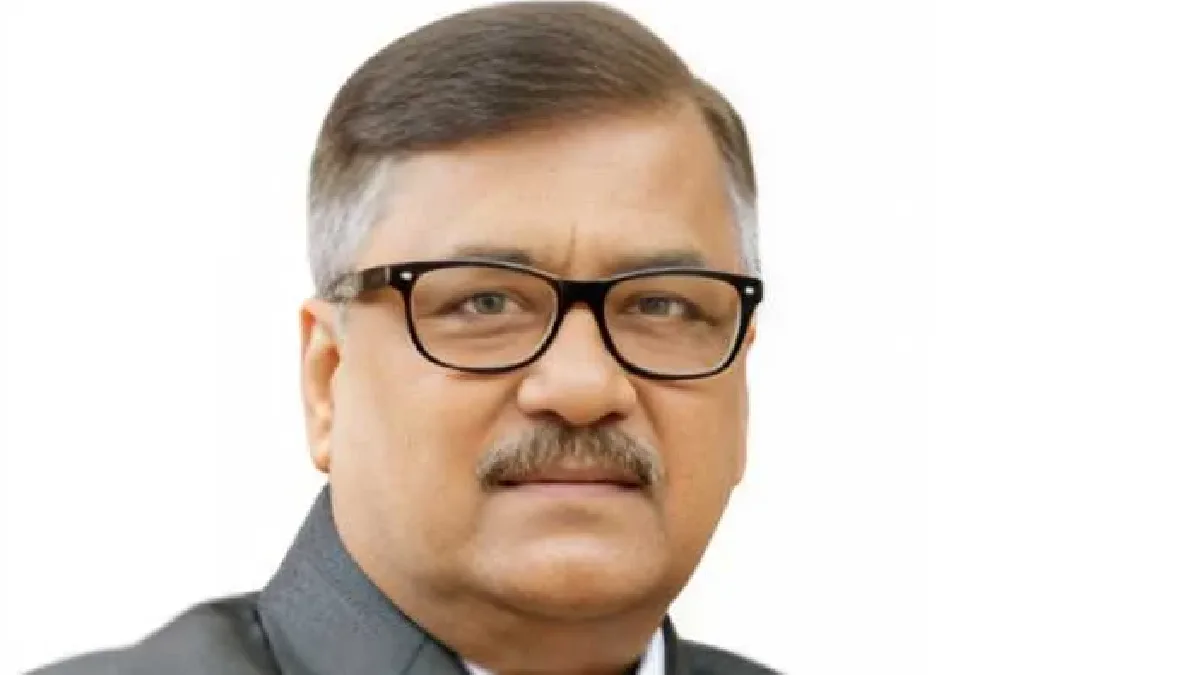 আমাদের সরকার শ্রমিকদের কথা ভাবে, টাকা লুঠ আর নয়: ভাস্কর