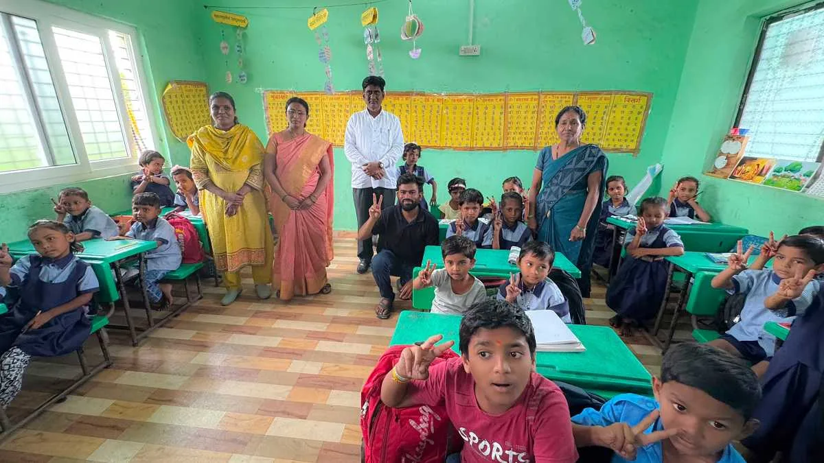 ভোটের আগে সরকারি স্কুলে ১২,৫০০ কোটি, বড় ঘোষণা রাজস্থান সরকারের