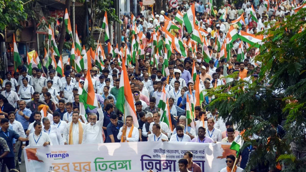 আজ কলকাতায় ‘তিরঙ্গা যাত্রা’, শহরে যান নিয়ন্ত্রণ, কোন কোন রাস্তায় বন্ধ থাকছে যান চলাচল