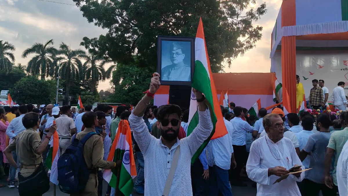 প্রথমবার সরকারিভাবে ‘হর ঘর তিরঙ্গা’, কলকাতায় মুখ্যমন্ত্রীর নেতৃত্বে তিরঙ্গা যাত্রা