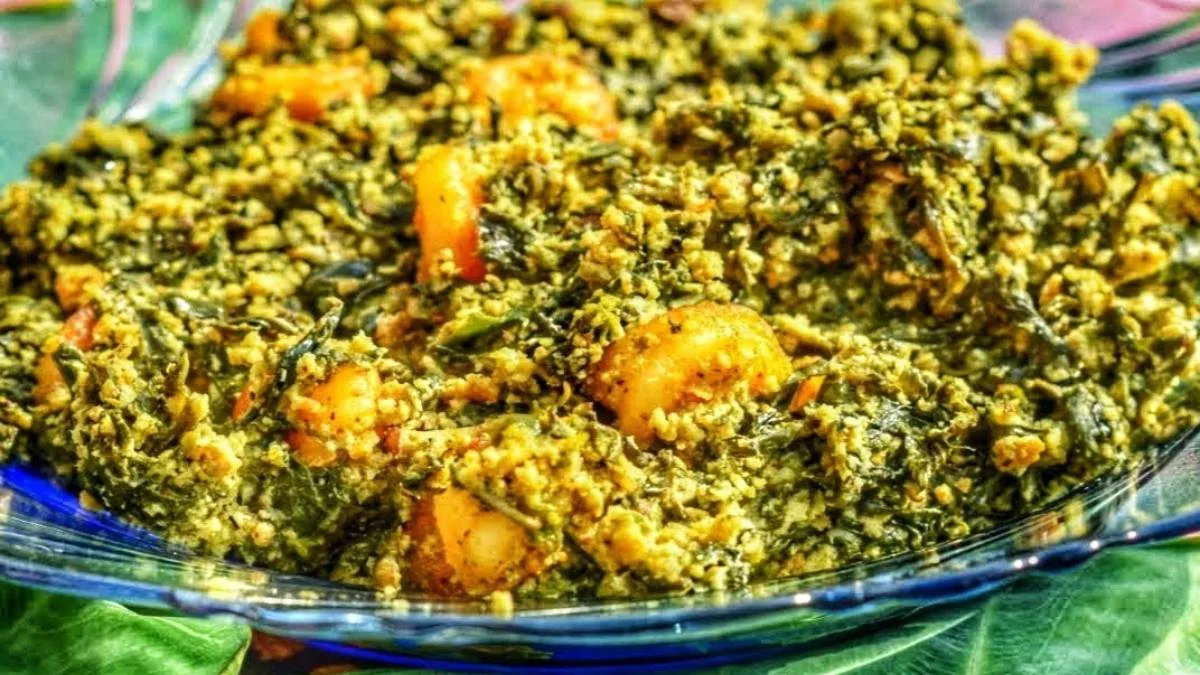 কীভাবে বানাবেন কচুপাতা চিংড়ি ভাপা, জেনে নিন এই রেসিপি