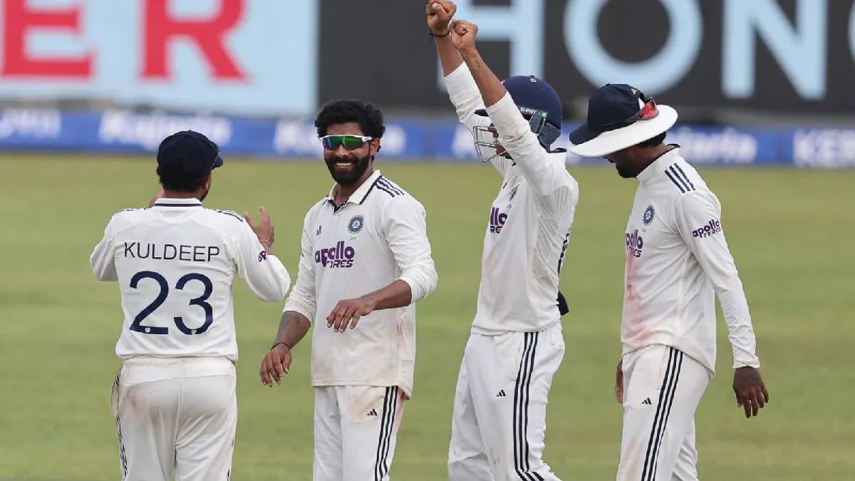 গলে রবীন্দ্র জাডেজার বিরল মাইলফলক ছোঁয়ার দিনে প্রথম টেস্ট জয়ের স্বপ্ন দেখা শুরু ভারতের