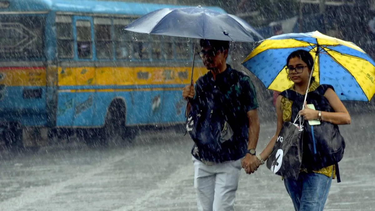 দক্ষিণের পাঁচ জেলায় ভারী বৃষ্টির পূর্বাভাস, উত্তরেও ভারী বৃষ্টি
