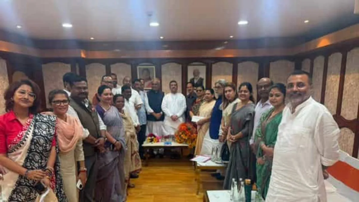 শুভেন্দুর সঙ্গে বৈঠকে খুশি এনসিপিআই সাংসদরা, কী জানালেন তাঁরা?