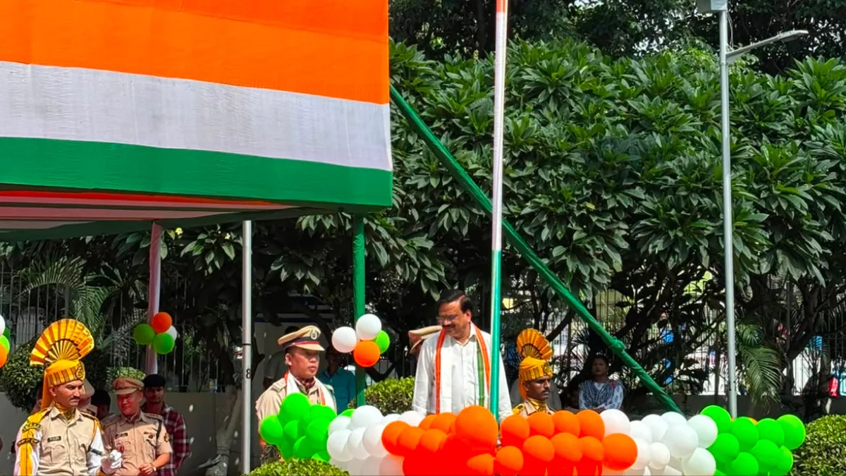  স্বাধীনতা দিবস উদযাপন নেতাজি সুভাষচন্দ্র আন্তর্জাতিক বিমানবন্দরে