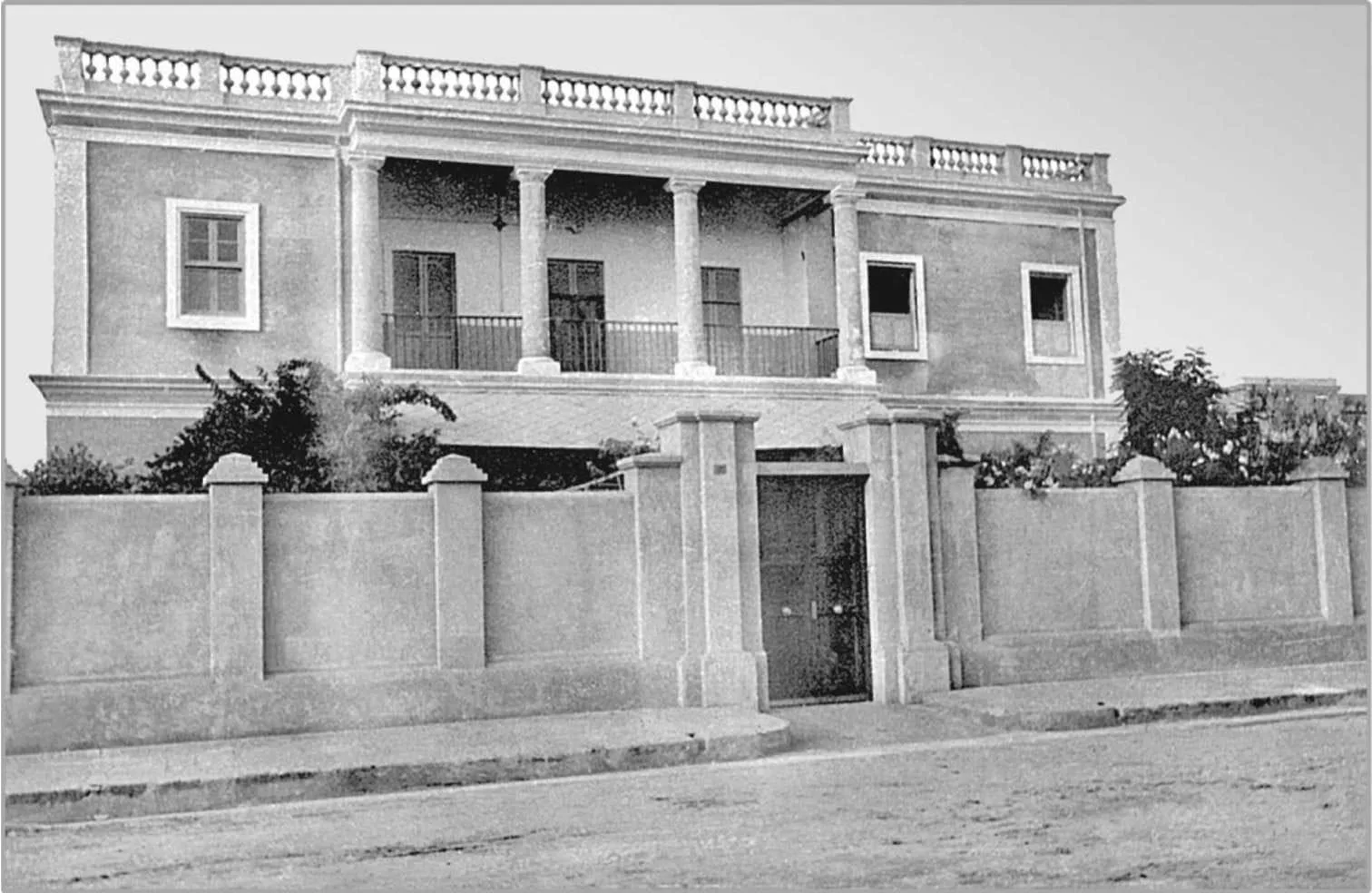 পন্ডিচেরির শ্রীঅরবিন্দ আশ্রম