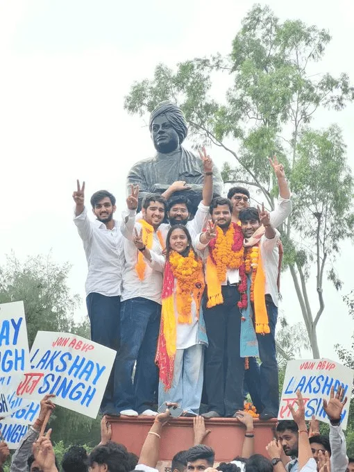 DUSU Election Result 2026: দিল্লি বিশ্ববিদ্যালয়ের দখল ফের এবিভিপি-র, বিরোধীরা এক হলে কি উল্টে যেত ফল?