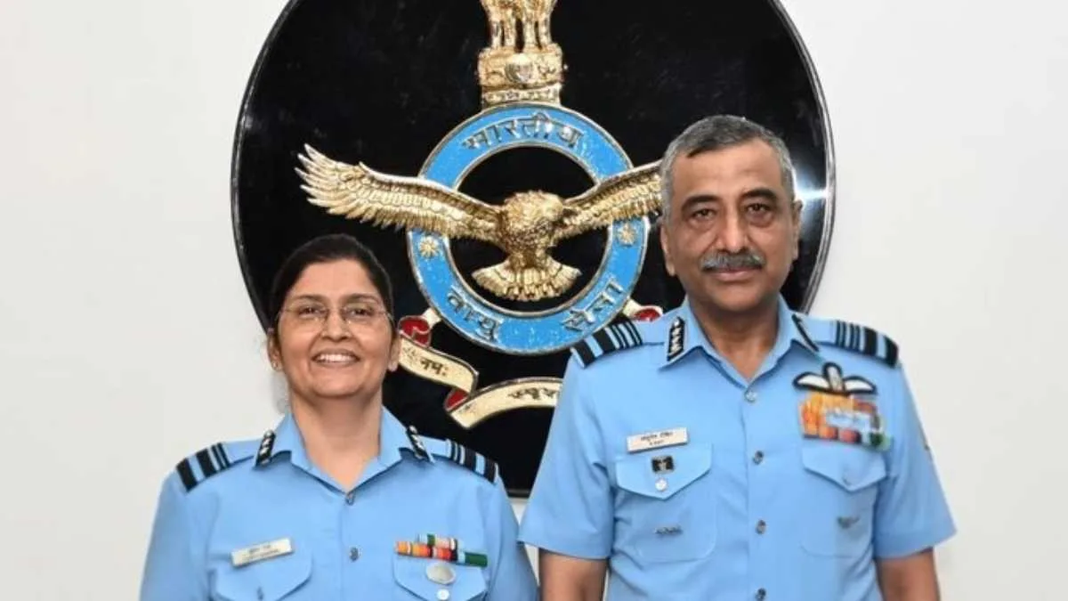 বায়ুসেনায় নয়া ইতিহাস, প্রথম মহিলা নন-মেডিক্যাল অফিসার হিসাবে এয়ার ভাইস মার্শাল শক্তি শর্মা