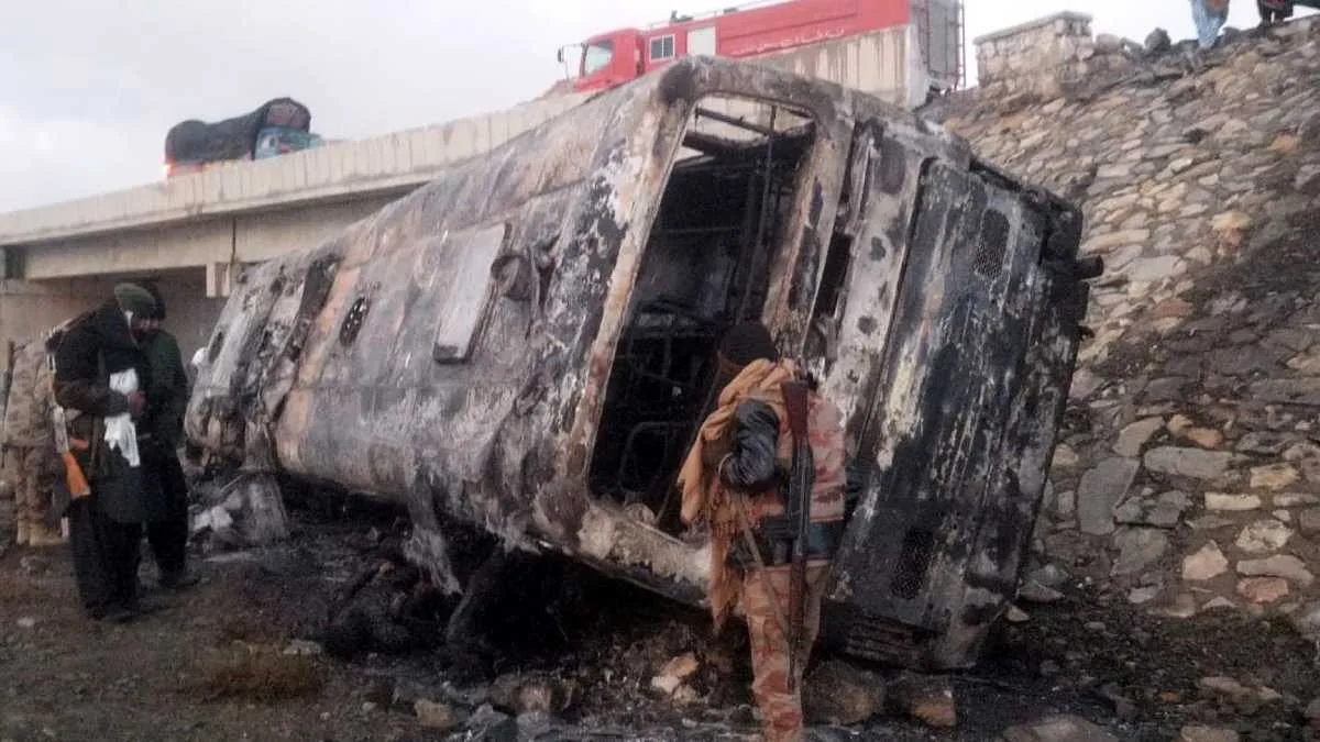 বালুচিস্তানে পাক সেনার কনভয়ে মহিলা বাহিনীর হামলা, ৯ সেনা নিহতের দাবি বিএলএফের