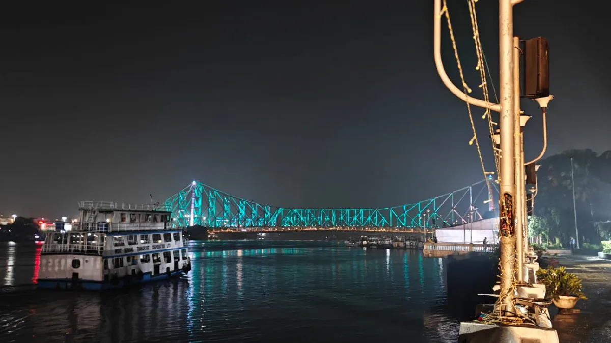 ৩৮২৫ আলোয় নতুন সাজে হাওড়া ব্রিজ, উদ্যোগ শ্যামাপ্রসাদ মুখার্জী পোর্টের