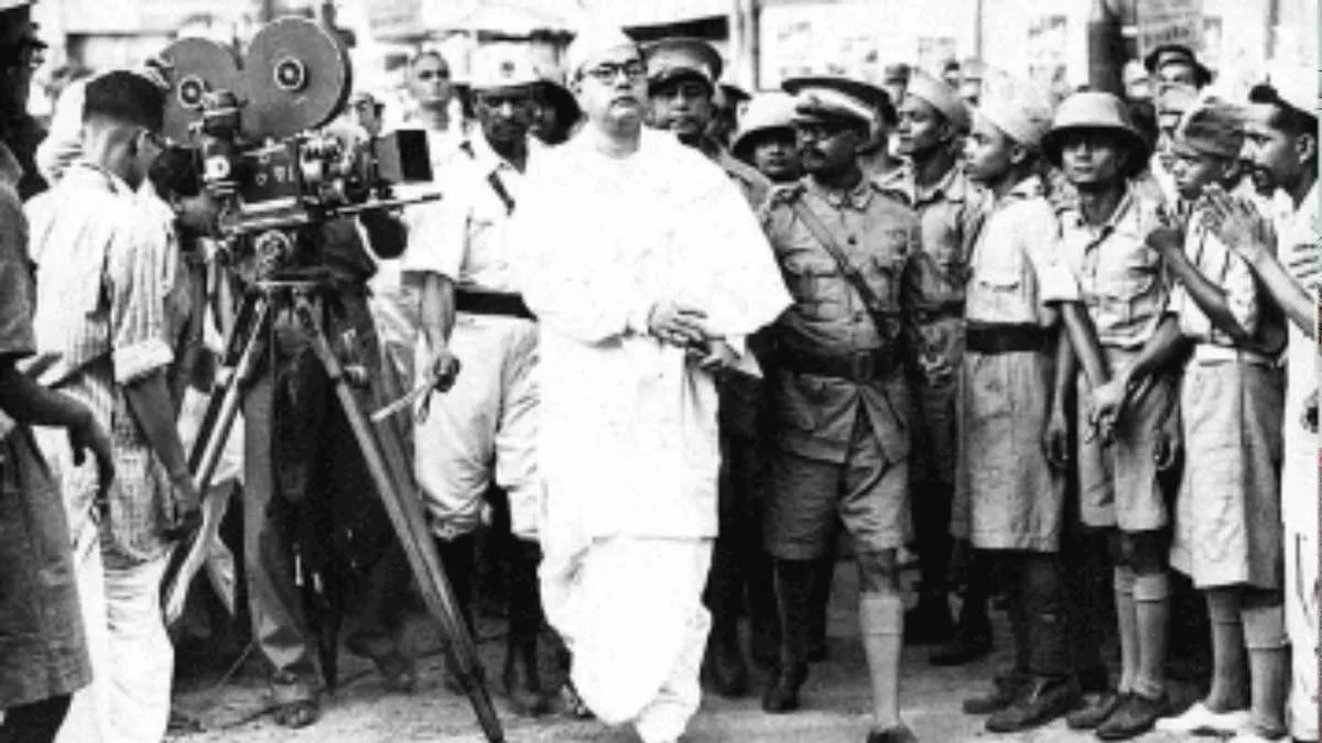 প্রধানমন্ত্রীর উদ্দেশ্যে আবেদন, নেতাজি তদন্তে নতুন কমিশন চায় ভারত