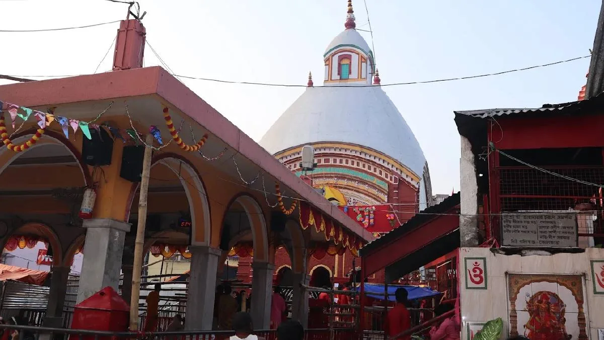 তারাপীঠ মন্দিরে চালু হতে চলেছে ডিজিটাল টিকিট, ভিড় এড়াতে নয়া উদ্যোগ