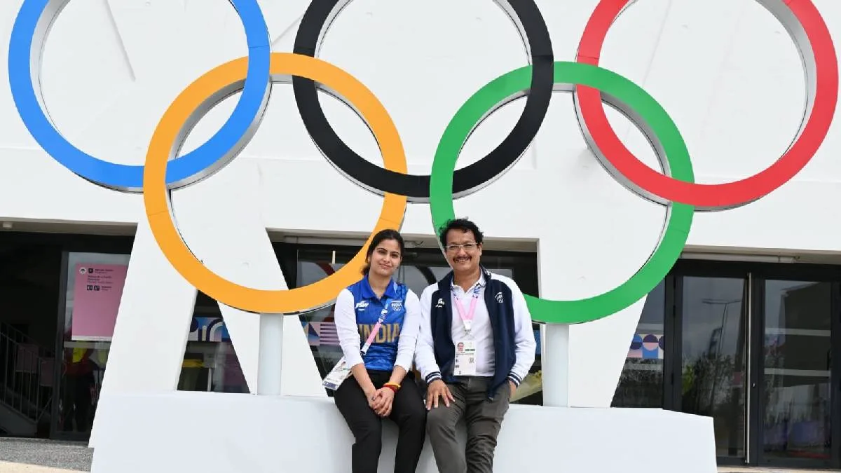 নাগোয়ার মঞ্চে ভারতের পতাকাবাহক মনুর মনে পড়ল জসপাল রানাকে! ‘পতাকা বইতে না হলে টিভিতেই দেখতাম উদ্বোধন’