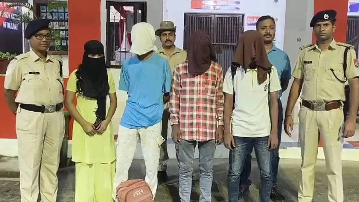নিউ জলপাইগুড়ি স্টেশনে চারজন রোহিঙ্গা গ্রেপ্তার, কোন উদ্দেশে রাজ্যে অনুপ্রবেশ?