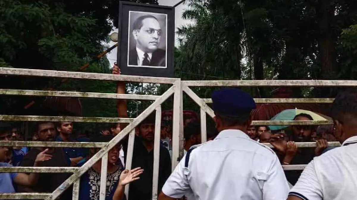 সত্যজিৎ রায় ফিল্ম ইন্সস্টিটিউটে তুমুল তাণ্ডব, পড়ুয়া-শিক্ষকদের মারধরের অভিযোগ
