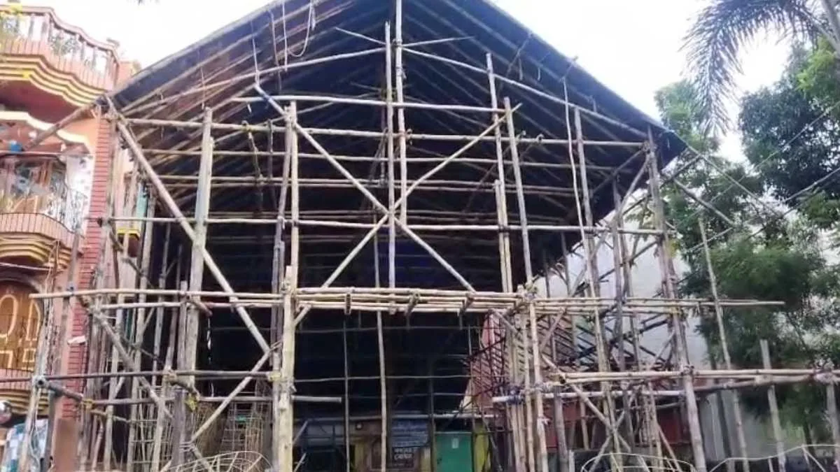 রানাঘাটের পুজোর উদ্বোধনে মুখ্যমন্ত্রী, তবে প্রত্যাখ্যান সরকারি অনুদান