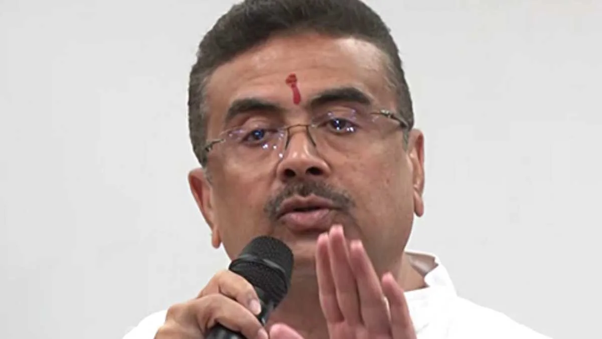 খারাপ আবহাওয়ার জন্য কালিম্পঙে নামতে পারলেন না মুখ্যমন্ত্রী