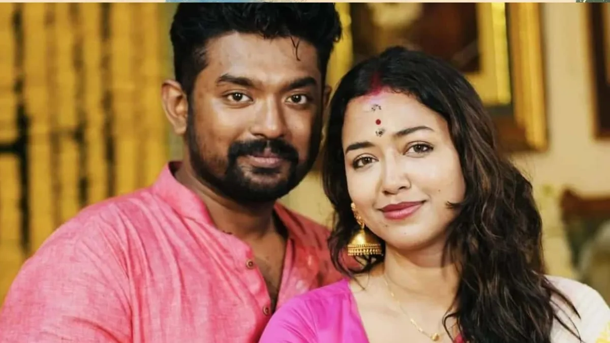শোভন-সোহিনীর ঘর আলো করে এল নতুন অতিথি, পুত্রসন্তানের মা হলেন সোহিনী সরকার