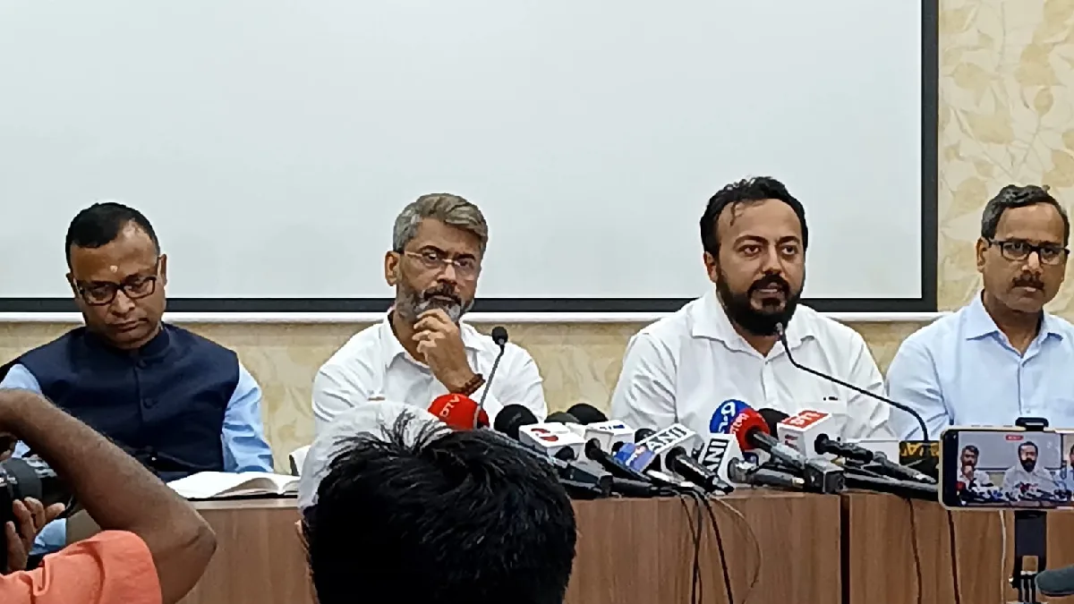 দর্শকদের জন্য অ্যাম্বুল্যান্স, হুইল চেয়ার, তিনবার টিকিট পরীক্ষা, মাঠে দুই নয়া জায়ান্ট স্ক্রিন, ব্রাজিল ম্যাচে যুবভারতীতে শেষ তুলির টান