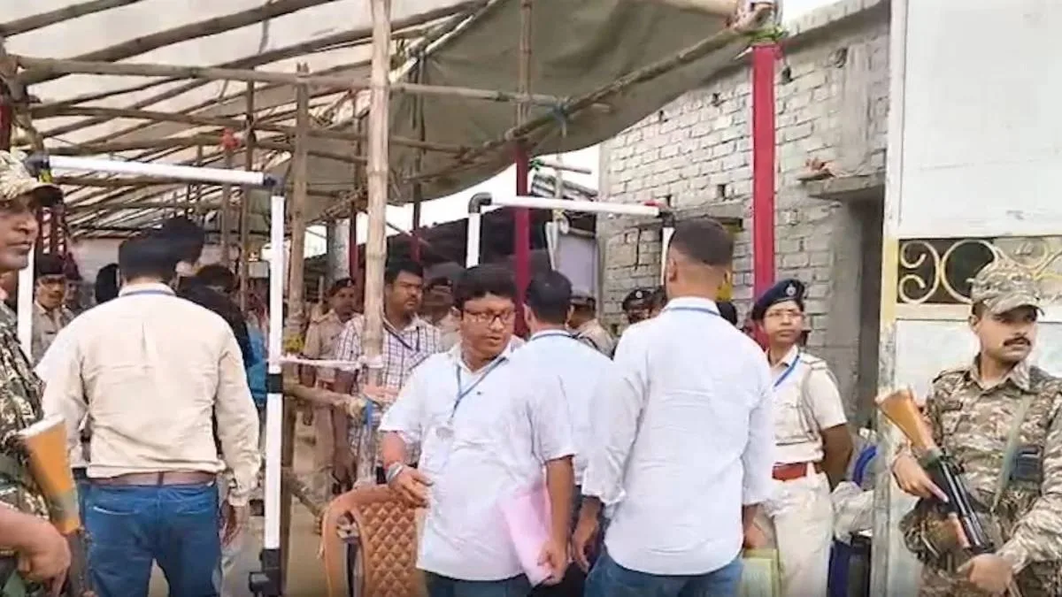 নন্দীগ্রাম ও সংখ্যালঘু অধ্যুষিত রেজিনগরে প্রাথমিক গণনায় এগিয়ে বিজেপি