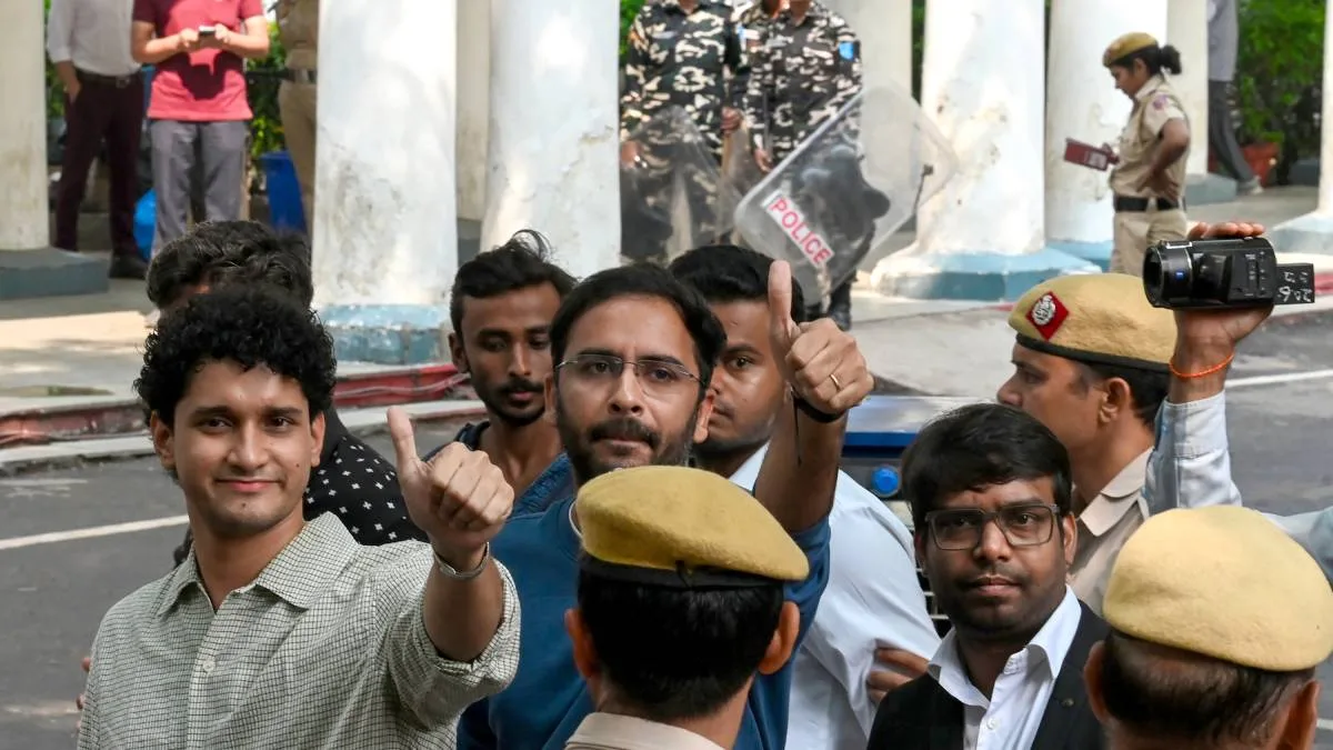 যন্তর মন্তরে ঢুকে গ্রেপ্তার, সিজেপির দুই নেতার পাঁচ দিনের জেল হেফাজত, ছাড়া পেলেন অজিঙ্ক